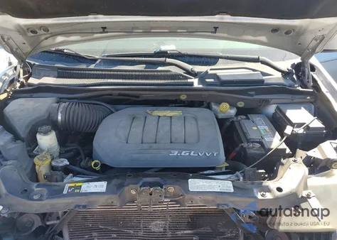 2014 Dodge Grand Caravan Sxt z USA, uszkodzony, nr VIN 2C4RDGCG1ER252690